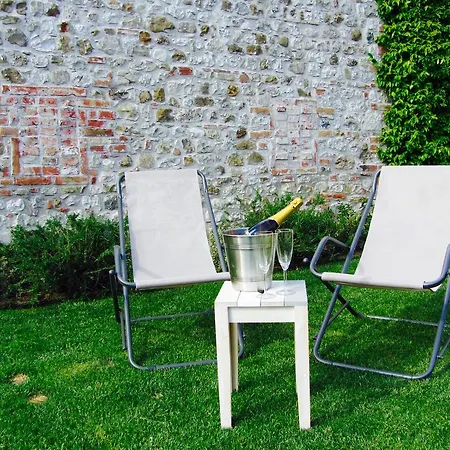 Alc&ce' Agrituristico Bed & Breakfast *
